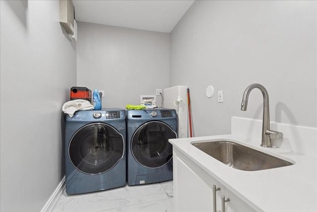 5150 NW 75th Avenue, Lauderhill, FL 33319