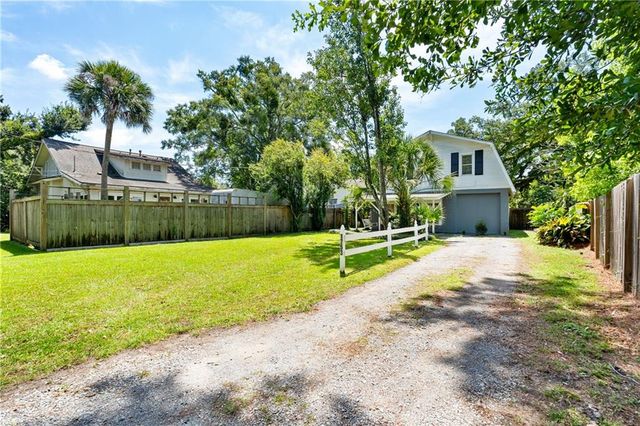 1753 New Hamilton Street, Mobile, AL 36604