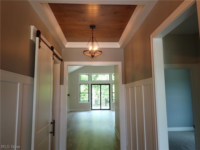 7069 Village Way Drive, Garrettsville, OH 44231