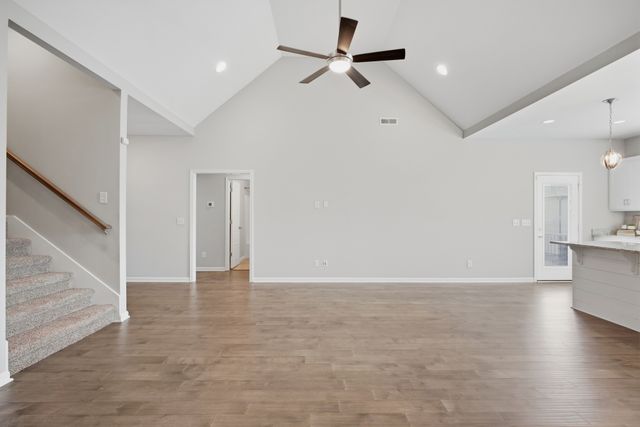 514 Buford Johnson Rd, La Vergne, TN 37086