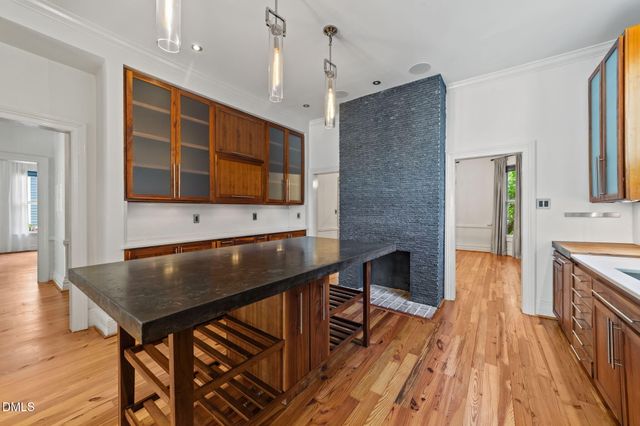 511 Oakwood Avenue, Raleigh, NC 27601