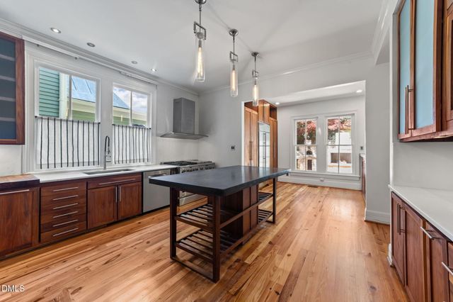 511 Oakwood Avenue, Raleigh, NC 27601