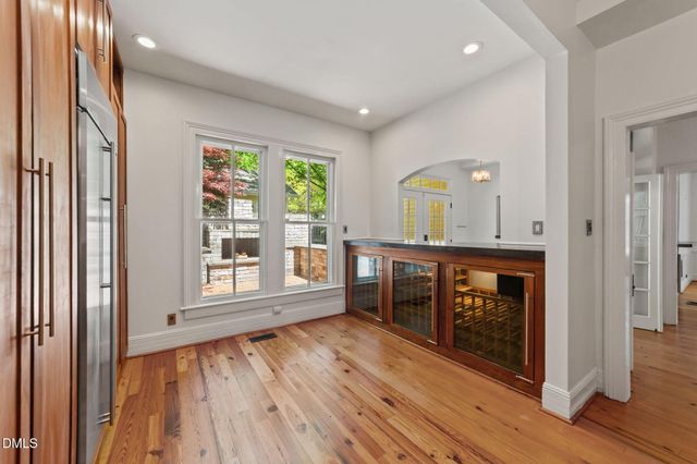 511 Oakwood Avenue, Raleigh, NC 27601