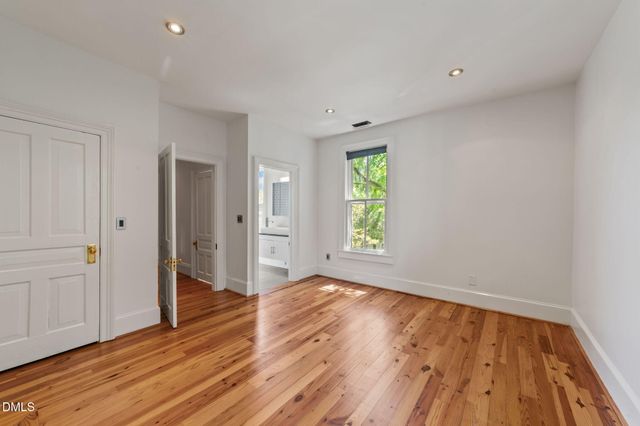 511 Oakwood Avenue, Raleigh, NC 27601