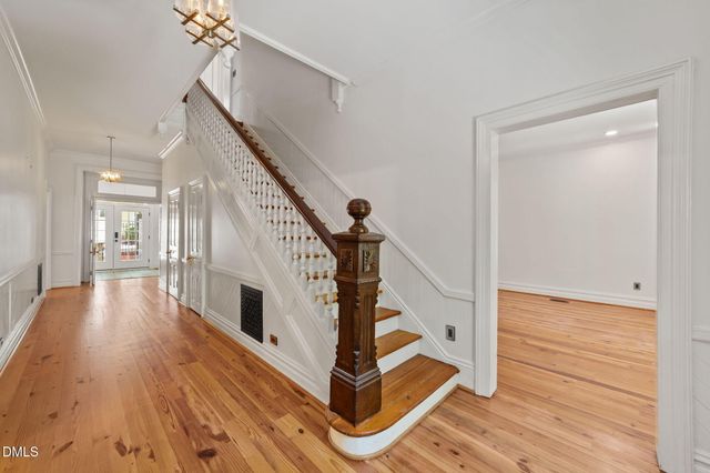 511 Oakwood Avenue, Raleigh, NC 27601