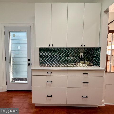 1113 HOLBROOK TER NE, Washington, DC 20002