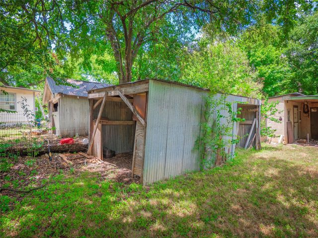 1806 Fortview RD, Austin, TX 78704