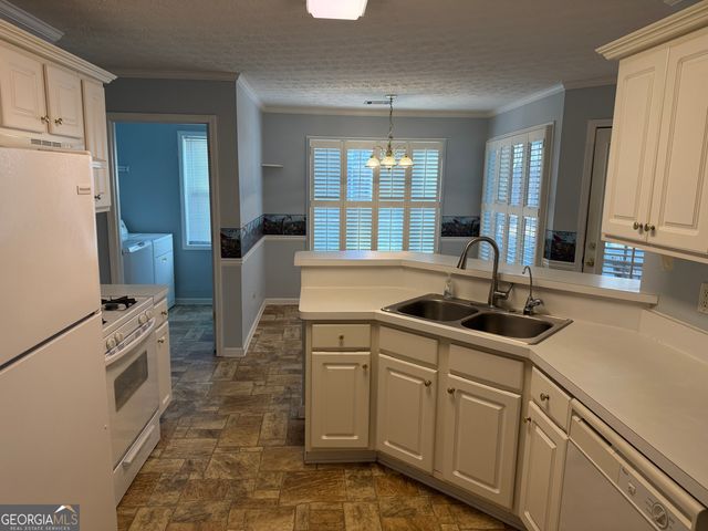 285 Willow Dell Drive, Senoia, GA 30276