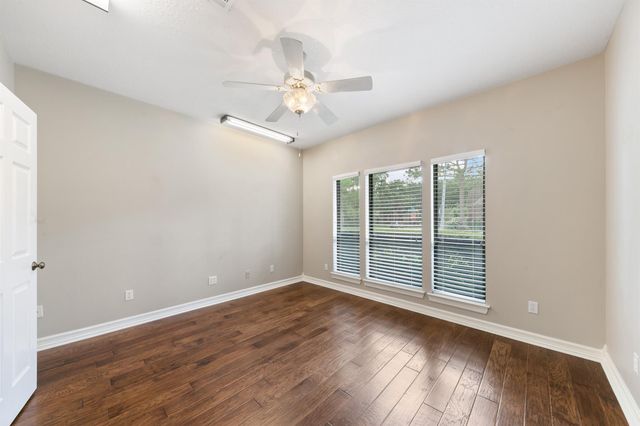 15935 Parkchester Drive, Houston, TX 77062