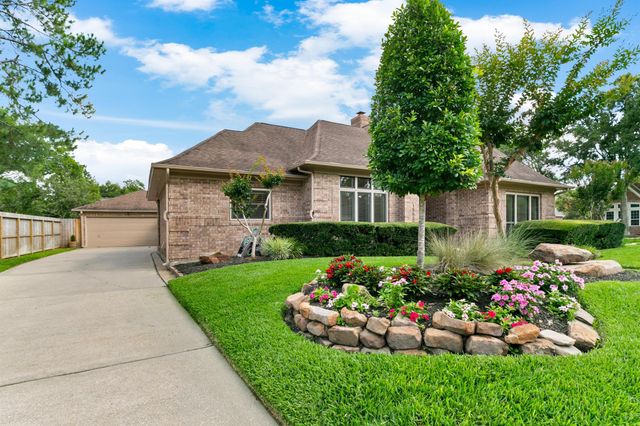 15935 Parkchester Drive, Houston, TX 77062