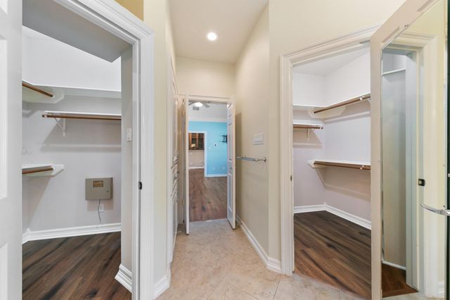 15935 Parkchester Drive, Houston, TX 77062