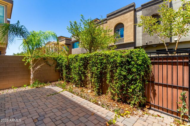 7500 E VIA DE LUNA Drive, Scottsdale, AZ 85255