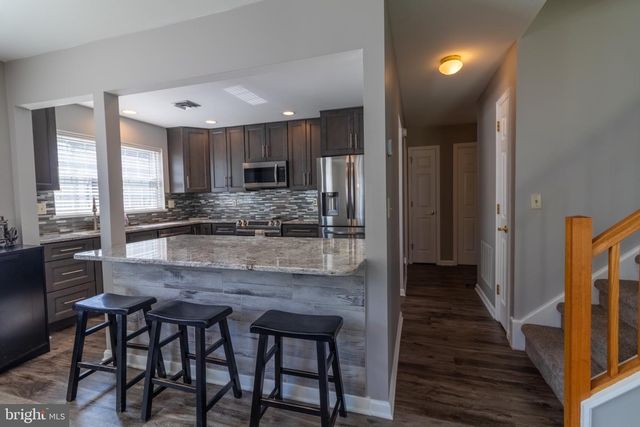 1849 WEXFORD RD, Palmyra, PA 17078