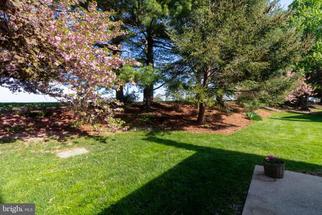 1849 WEXFORD RD, Palmyra, PA 17078