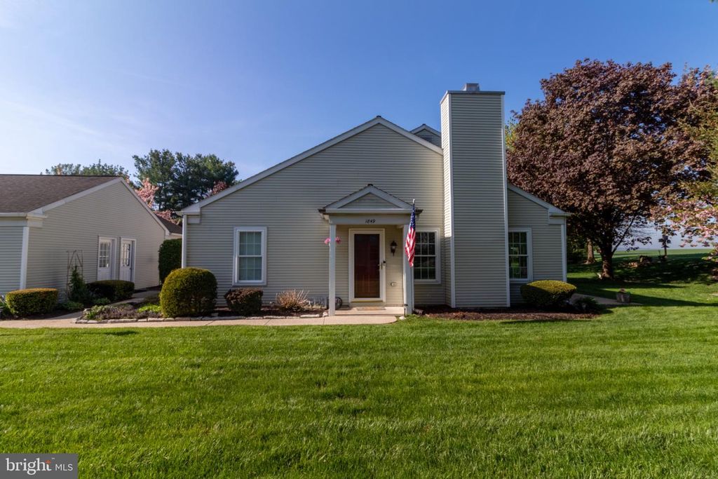 1849 WEXFORD RD, Palmyra, PA 17078