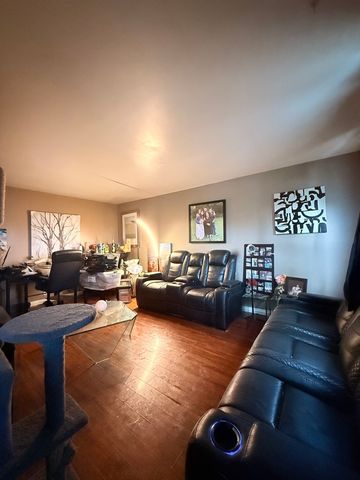 1221 Sunset Drive, Round Lake Beach, IL 60073