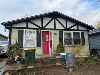 1221 Sunset Drive, Round Lake Beach, IL 60073