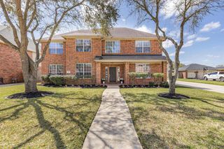 3816 Houston Lake Drive, Pearland, TX 77581