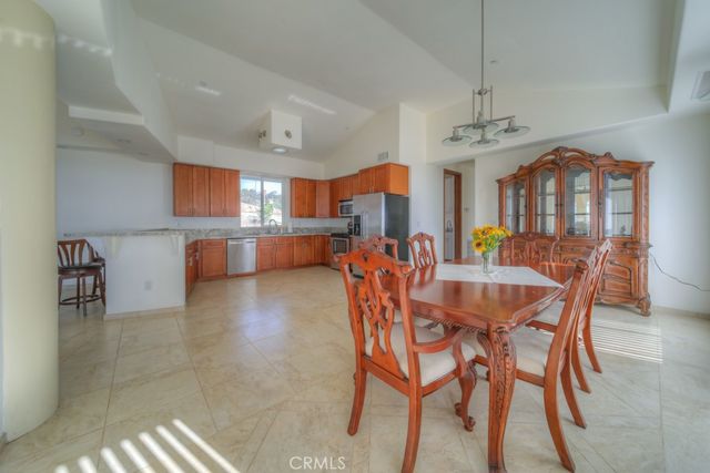 1991 Via Ladera, Fallbrook, CA 92028