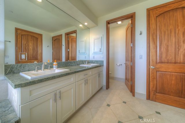 1991 Via Ladera, Fallbrook, CA 92028