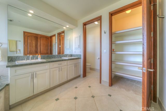 1991 Via Ladera, Fallbrook, CA 92028