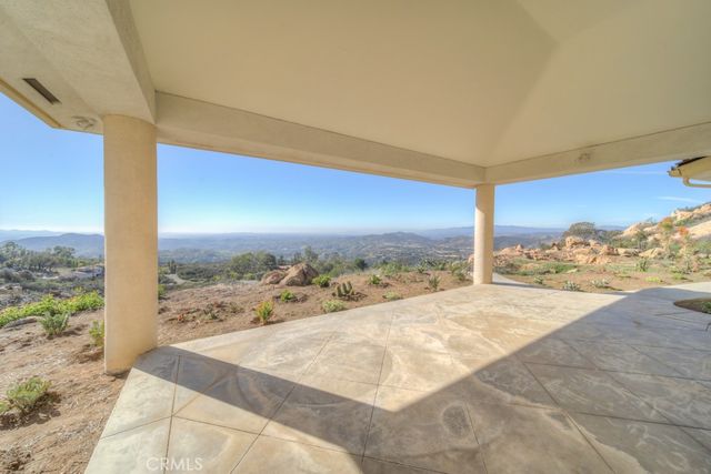 1991 Via Ladera, Fallbrook, CA 92028