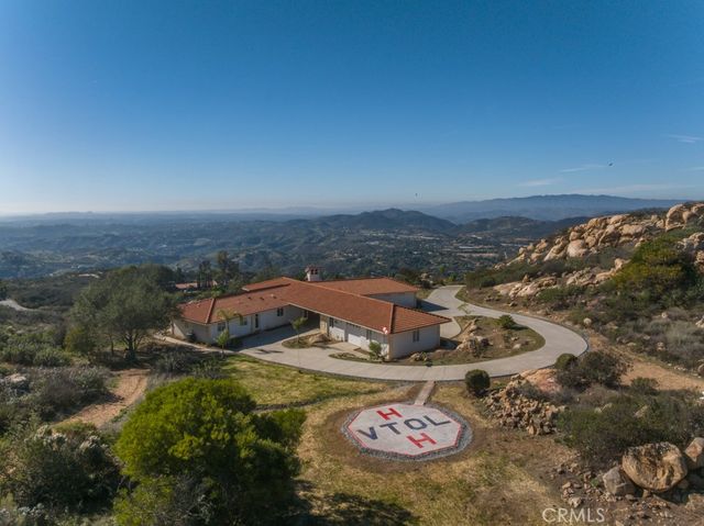 1991 Via Ladera, Fallbrook, CA 92028