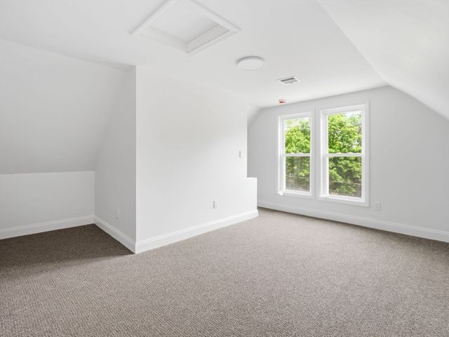 518 North St, Fitchburg, MA 01420