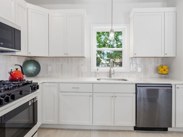 518 North St, Fitchburg, MA 01420