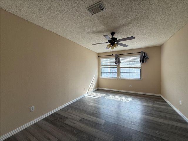 3115 Windchase Boulevard 742, Houston, TX 77082