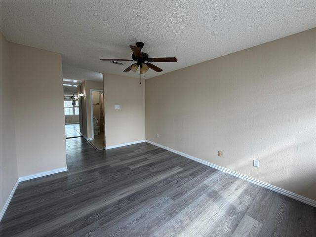 3115 Windchase Boulevard 742, Houston, TX 77082