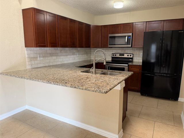 3115 Windchase Boulevard 742, Houston, TX 77082