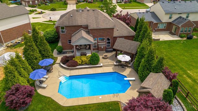10801 Carolina Pines Drive, Harrison, OH 45030