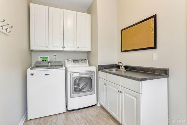 10801 Carolina Pines Drive, Harrison, OH 45030