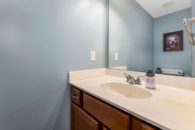 10801 Carolina Pines Drive, Harrison, OH 45030