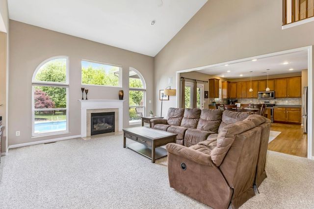 10801 Carolina Pines Drive, Harrison, OH 45030