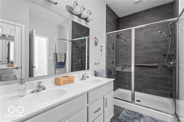 5826 Cresswell Lane, Whitestown, IN 46075