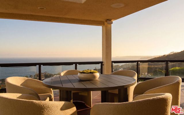 24750 Vantage Point Terrace, Malibu, CA 90265