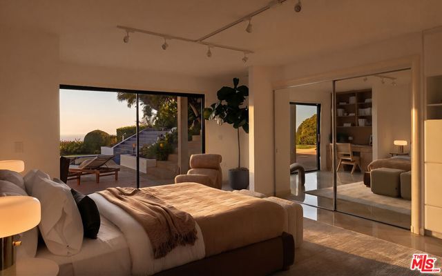24750 Vantage Point Terrace, Malibu, CA 90265