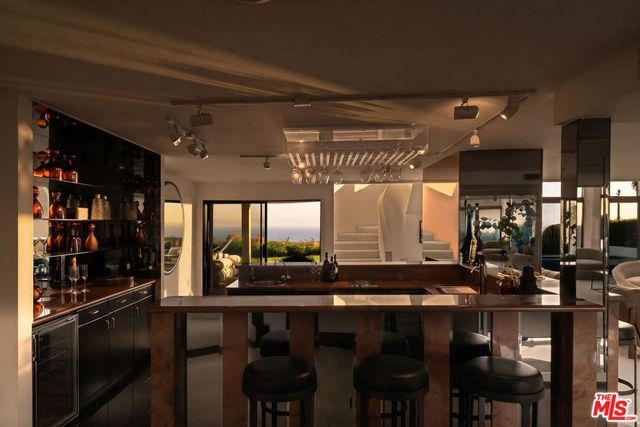 24750 Vantage Point Terrace, Malibu, CA 90265