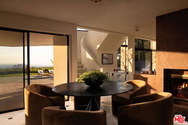 24750 Vantage Point Terrace, Malibu, CA 90265