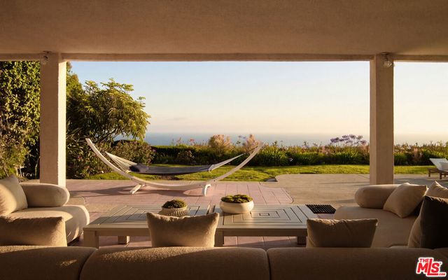 24750 Vantage Point Terrace, Malibu, CA 90265