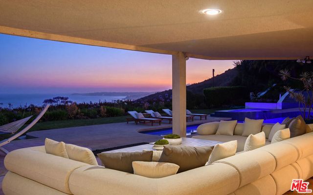 24750 Vantage Point Terrace, Malibu, CA 90265