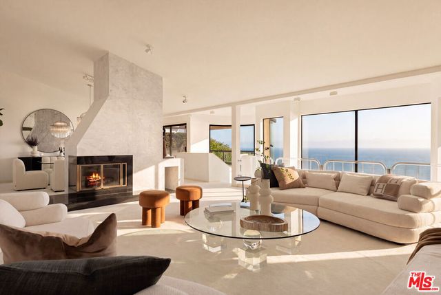 24750 Vantage Point Terrace, Malibu, CA 90265