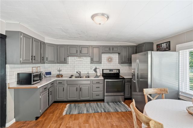 5759 Cincinnati Columbus Road, Waynesville, OH 45068