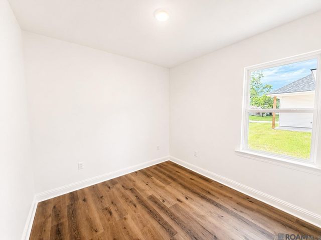 31513 Dunn Rd, Denham Springs, LA 70726