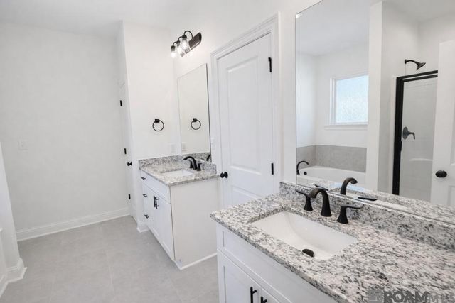 31513 Dunn Rd, Denham Springs, LA 70726