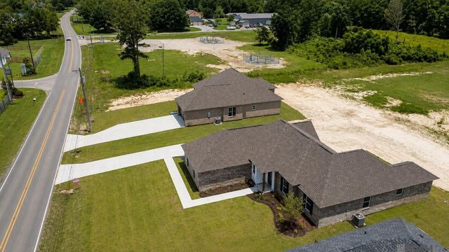 31513 Dunn Rd, Denham Springs, LA 70726