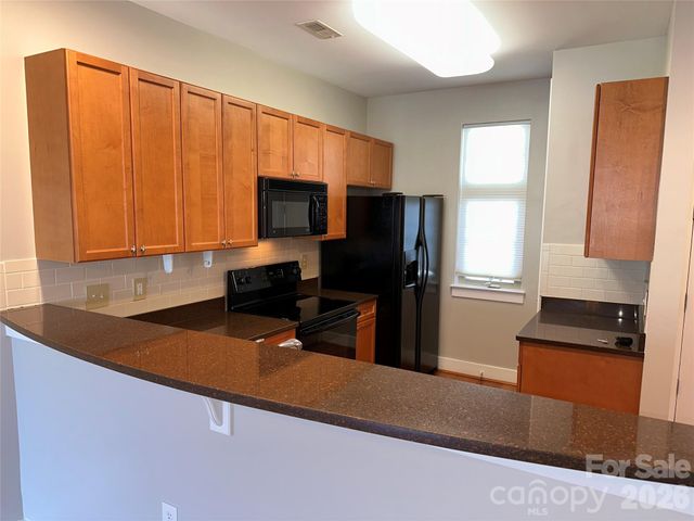 1101 W 1st Street, Charlotte, NC 28202