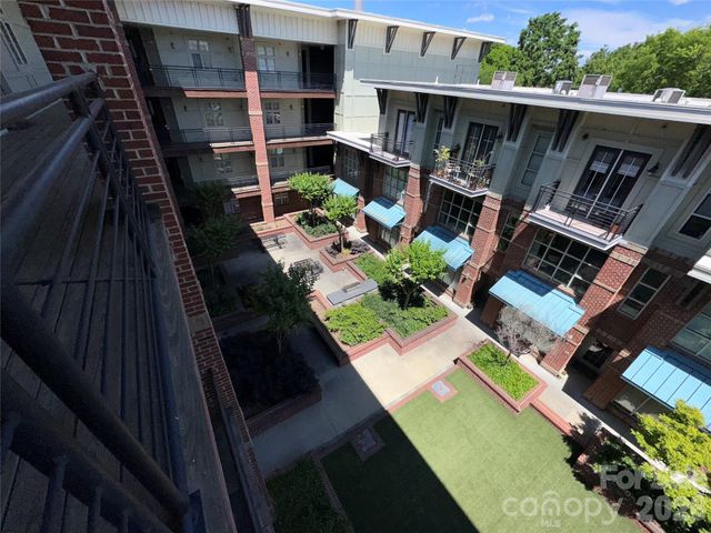 1101 W 1st Street, Charlotte, NC 28202